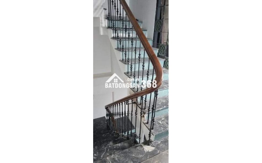 Chính chủ cho thuê nhà mới, lô góc,vỉa hè, 91m2- 4T, Chùa Láng_29 Tr - 0943468783